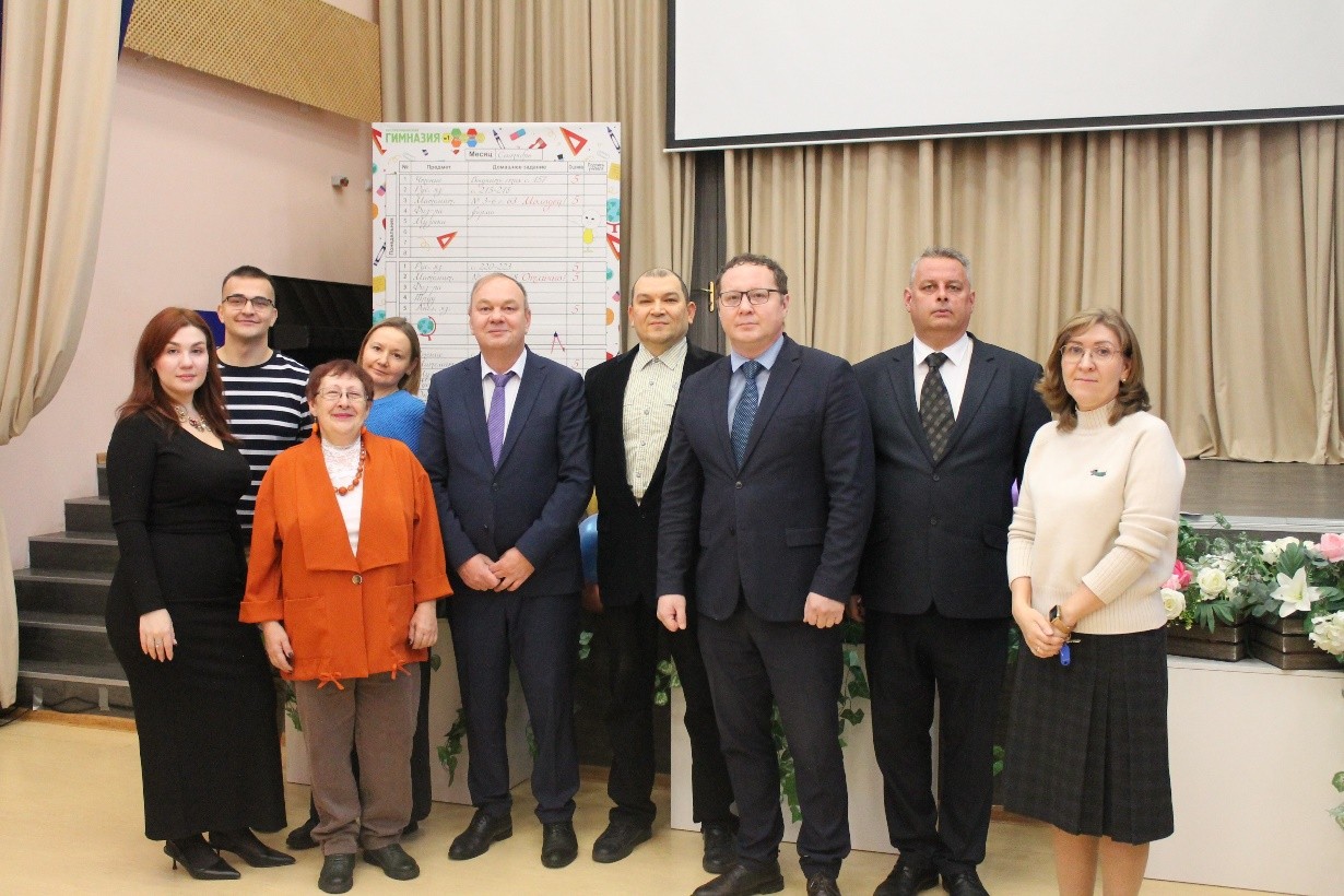 Открытие просветительских курсов по проекту «Финансовая дуга: от знаний к защите»!
